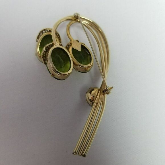 Vintage Sarah Coventry Touch of Elegance Green Rhinestone and Gold Tone Brooch - Picture 4 of 7